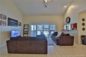 10501 NW 18th Dr, Plantation, FL 33322, Sold 04/23/18