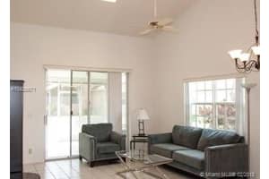 8233 NW 70th St, Tamarac, FL 33321, Sold 04/12/18