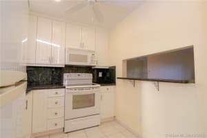3050 Sunrise Lakes Dr E, Sunrise, FL 33322, Sold 08/30/18
