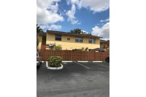 15421 SW 81st Cir Ln, Miami, FL 33193, Sold 04/17/18