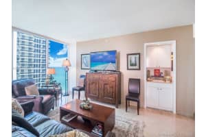 4775 Collins Ave, Miami Beach, FL 33140, Sold 06/07/18