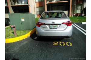 5201 NW 7th St #609w, Miami, FL 33126, Sold 09/24/18