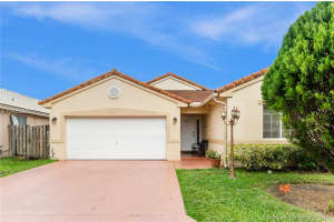 8371 SW 157th Pl, Miami, FL 33193, Sold 05/15/18