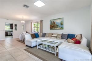 6459 Boca Cir, Boca Raton, FL 33433, Sold 04/09/18