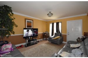 2073 SW 87th Terrace, Miramar, FL 33025, Sold 07/20/18