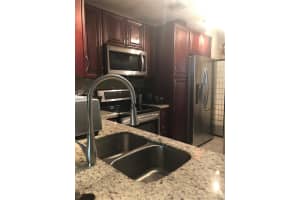 313 NW 109th Ave, Pembroke Pines, FL 33026, Sold 05/15/18