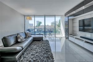 2950 NE 188th St, Miami, FL 33180, Sold 10/07/19