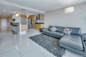 2950 NE 188th St, Miami, FL 33180, Sold 10/07/19