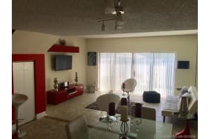 674 NE 195th St, Miami, FL 33179, Sold 05/11/18