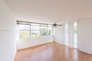 1200 NE Miami Gardens Dr #521w, Miami, FL 33179, Sold 05/22/18