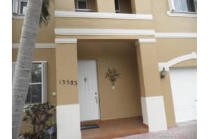 13583 NW 9th St, Pembroke Pines, FL 33028, Sold 05/21/18
