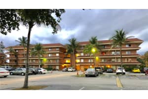 17530 NW 68th Ave APT C2005, Hialeah, FL 33015, Sold 05/01/18