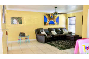 12725 SW 68th Terrace, Miami, FL 33183, Sold 04/13/18