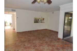 20105 NE 3rd Ct, Miami, FL 33179, Sold 05/17/18