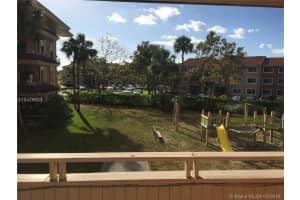 17650 NW 68th Ave, Hialeah, FL 33015, Sold 03/23/18
