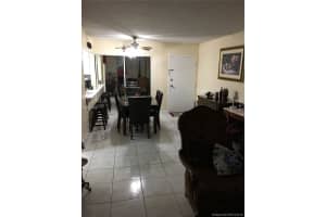 8201 NW 8th St, Miami, FL 33126, Sold 05/11/18