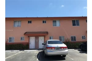 8075 NW 8th St, Miami, FL 33126, Sold 04/12/18