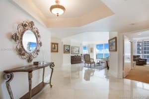 4779 Collins Ave, Miami Beach, FL 33140, Sold 05/08/18