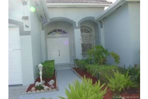 670 SE 28th Ln, Homestead, FL 33033, Sold 05/09/18