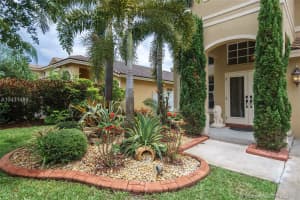 20343 SW 3rd St, Pembroke Pines, FL 33029, Sold 04/13/18