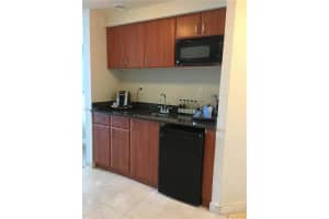 18001 Collins Ave, Sunny Isles Beach, FL 33160, Sold 10/06/21