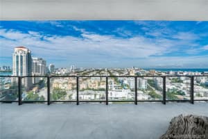 800 South Pointe Dr, Miami Beach, FL 33139, Sold 05/17/19
