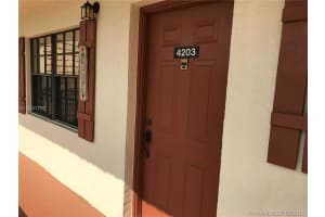 4203 Oak Terrace Dr, Greenacres, FL 33463, Sold 04/02/18