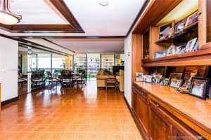2901 S Bayshore Dr #12a, Miami, FL 33133, Sold 12/05/18