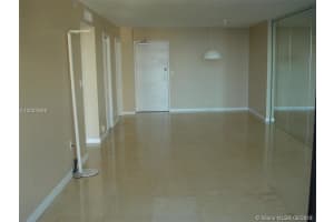 200 SE 15th Rd #17d, Miami, FL 33129, Sold 04/18/18