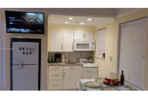 1901 N Surf Rd, Hollywood, FL 33019, Sold 04/20/18