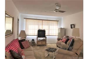 2200 Park Ln, Hollywood, FL 33021, Sold 05/18/18