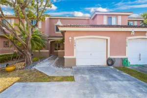 7081 SW 164th Ct, Miami, FL 33193, Sold 05/04/18