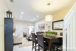 5652 NW 112th Ct, Doral, FL 33178, Sold 04/27/18