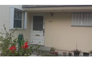 11277 SW 172nd St, Miami, FL 33157, Sold 04/05/18