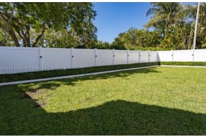 1731 Harbour Side Dr, Weston, FL 33326, Sold 04/27/18