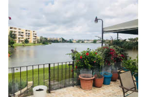 9137 Fontainebleau Blvd, Miami, FL 33172, Sold 10/19/18