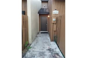 4157 SW 85th Ave, Davie, FL 33328, Sold 05/30/18