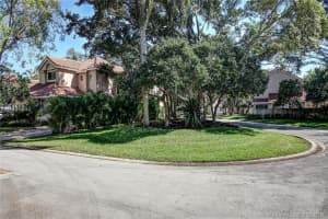 10072 NW 5th St, Plantation, FL 33324, Sold 05/04/18