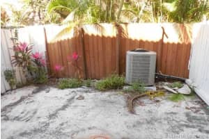 8173 NW 8th St, Miami, FL 33126, Sold 05/18/18