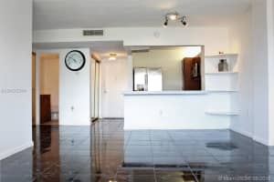 1130 11th St #2j, Miami Beach, FL 33139, Sold 12/31/18