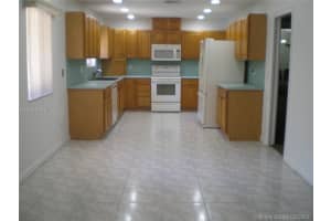 8300 SW 28th St, Davie, FL 33328, Sold 05/14/18