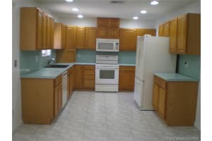 8300 SW 28th St, Davie, FL 33328, Sold 05/14/18
