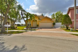 193 SW 204th Ave, Pembroke Pines, FL 33029, Sold 05/21/18