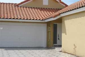 10420 NW 46th St, Doral, FL 33178, Sold 05/04/21
