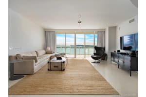 450 Alton Rd, Miami Beach, FL 33139, Sold 06/28/18