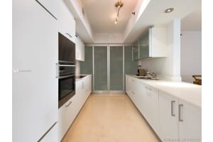 450 Alton Rd, Miami Beach, FL 33139, Sold 06/28/18