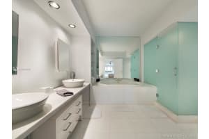 450 Alton Rd, Miami Beach, FL 33139, Sold 06/28/18