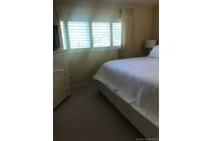 2700 S Oakland Forest Dr, Oakland Park, FL 33309, Sold 07/09/18