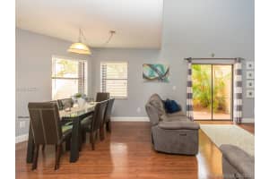11285 SW 11th St, Pembroke Pines, FL 33025, Sold 05/01/18