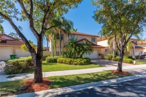 5602 NW 105th Ct, Doral, FL 33178, Sold 05/09/18